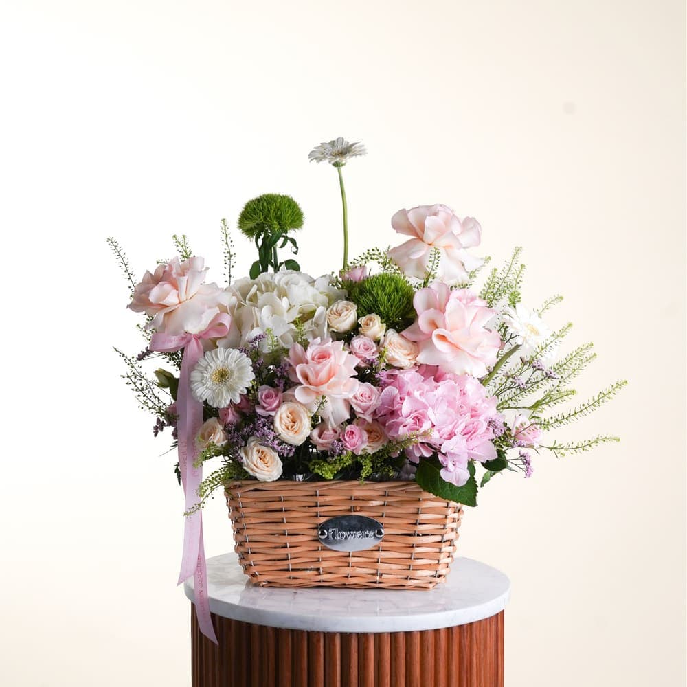 Silk Whisper Basket